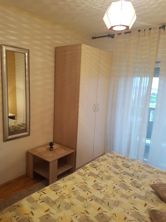 Apartments Jasna Rab Town Exterior foto